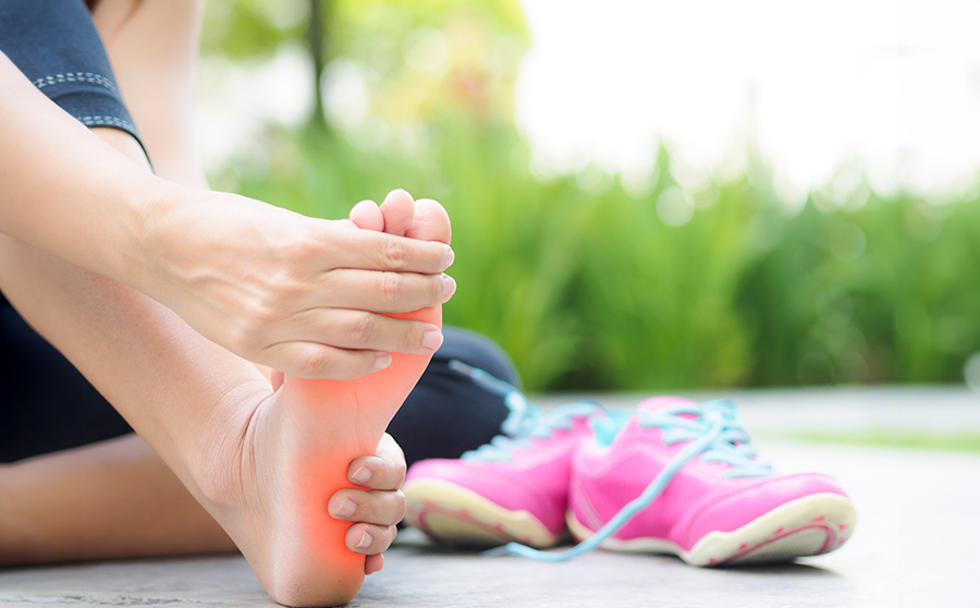 causes of ankle pain